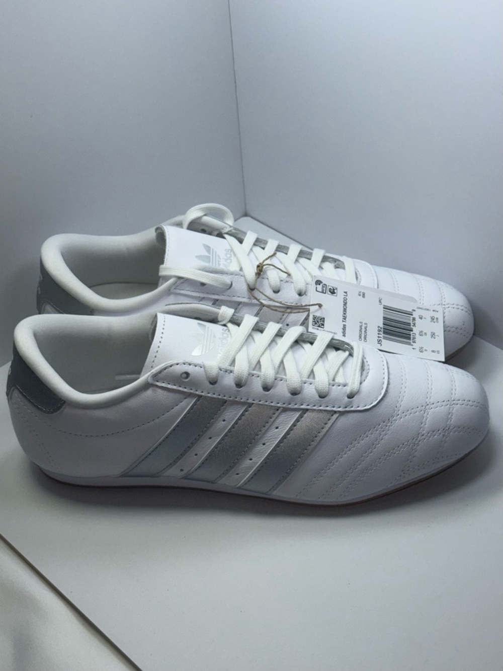 Adidas Teakwondo Lace W White Silver Women’s JS1192 New Whit Box Gum Sole Size 8